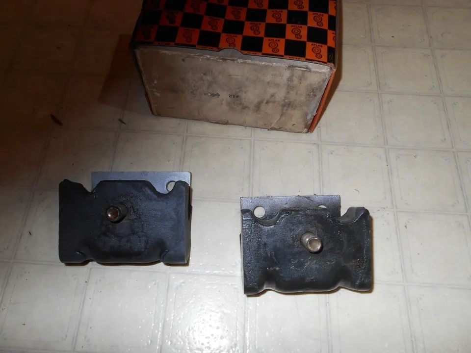 Motor Mount Rebuild Service – 1968–1969 Lincoln Continental (460 Engine)