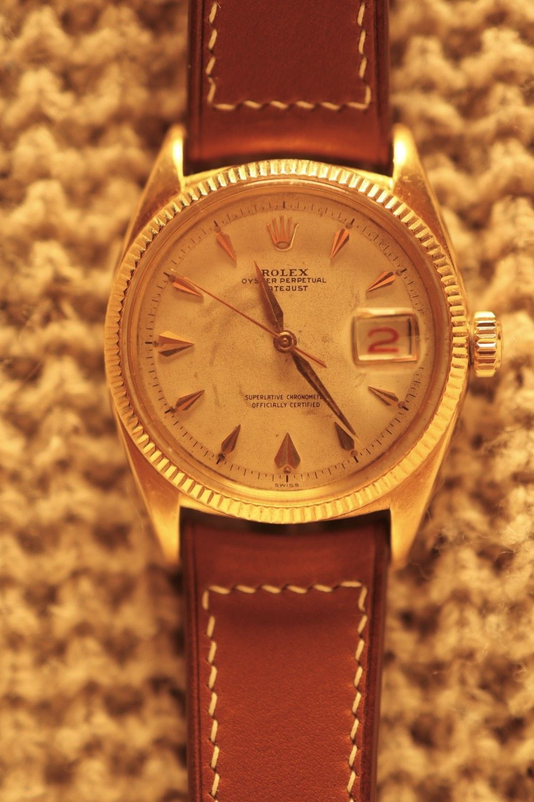 {Study} Rolex Datejust ref.6605 in pink gold.