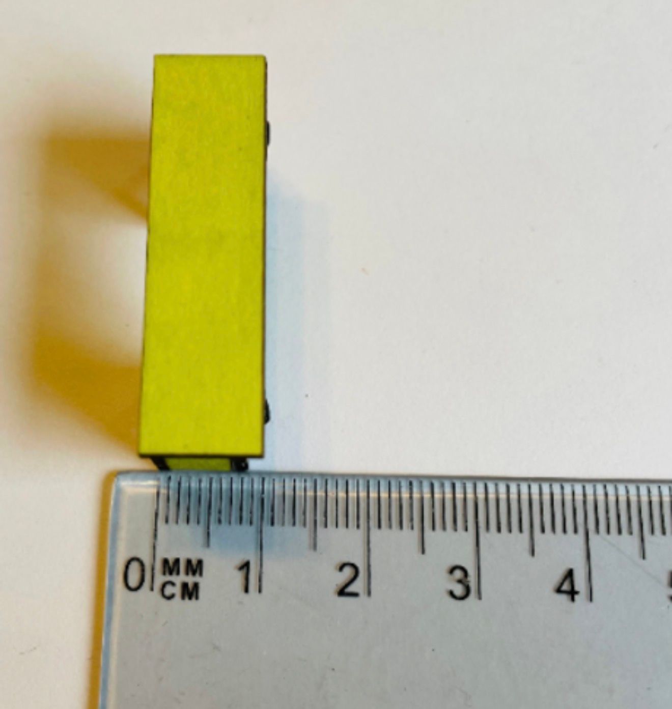 4 DRAWER DRAWER DESK & CHAIR 1/48 scale KIT