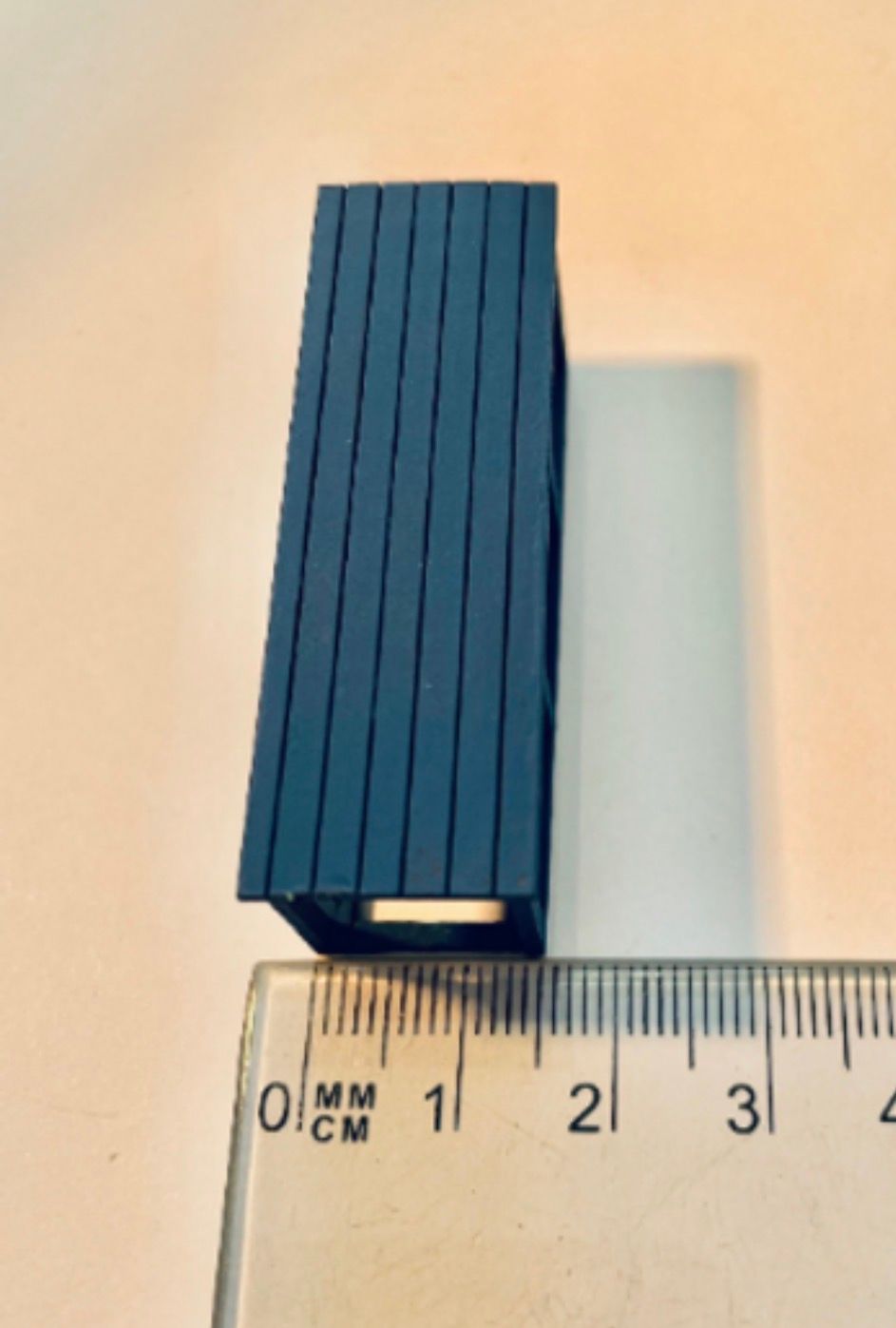 SLIM BANQUETINGTABLE 1/48 scale KIT