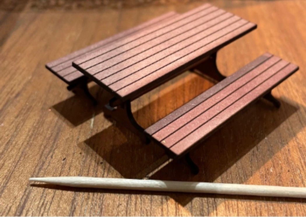 REFECTORY TABLE & 2 BENCHES 1/48 scale KIT