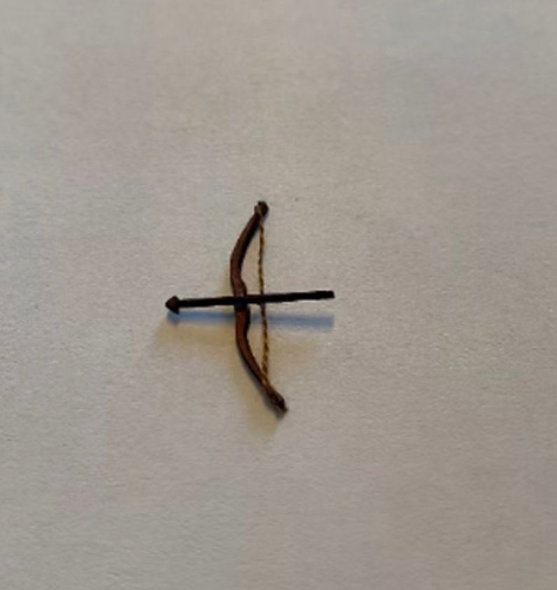 BOW WITH 5 ARROWS. 1/48 scale KIT