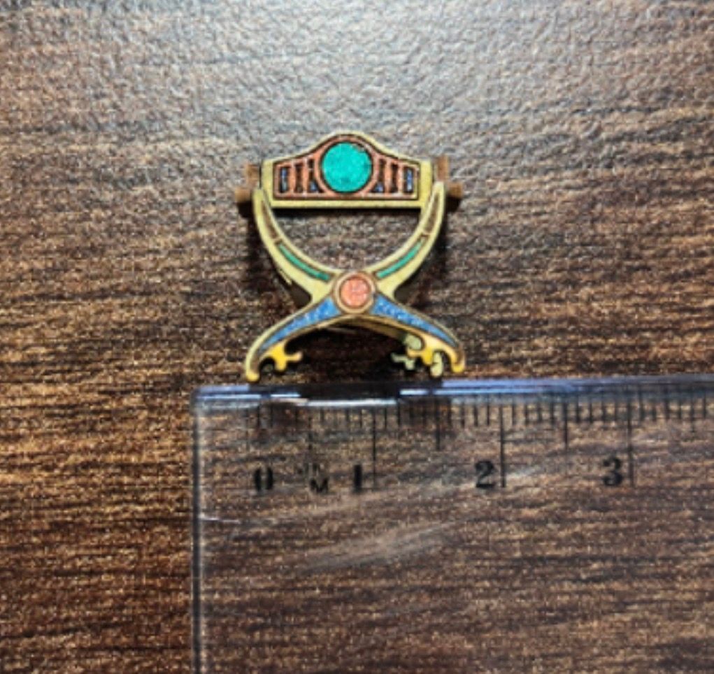 TUDOR CURVED CHAIR 1/48 scale KIT