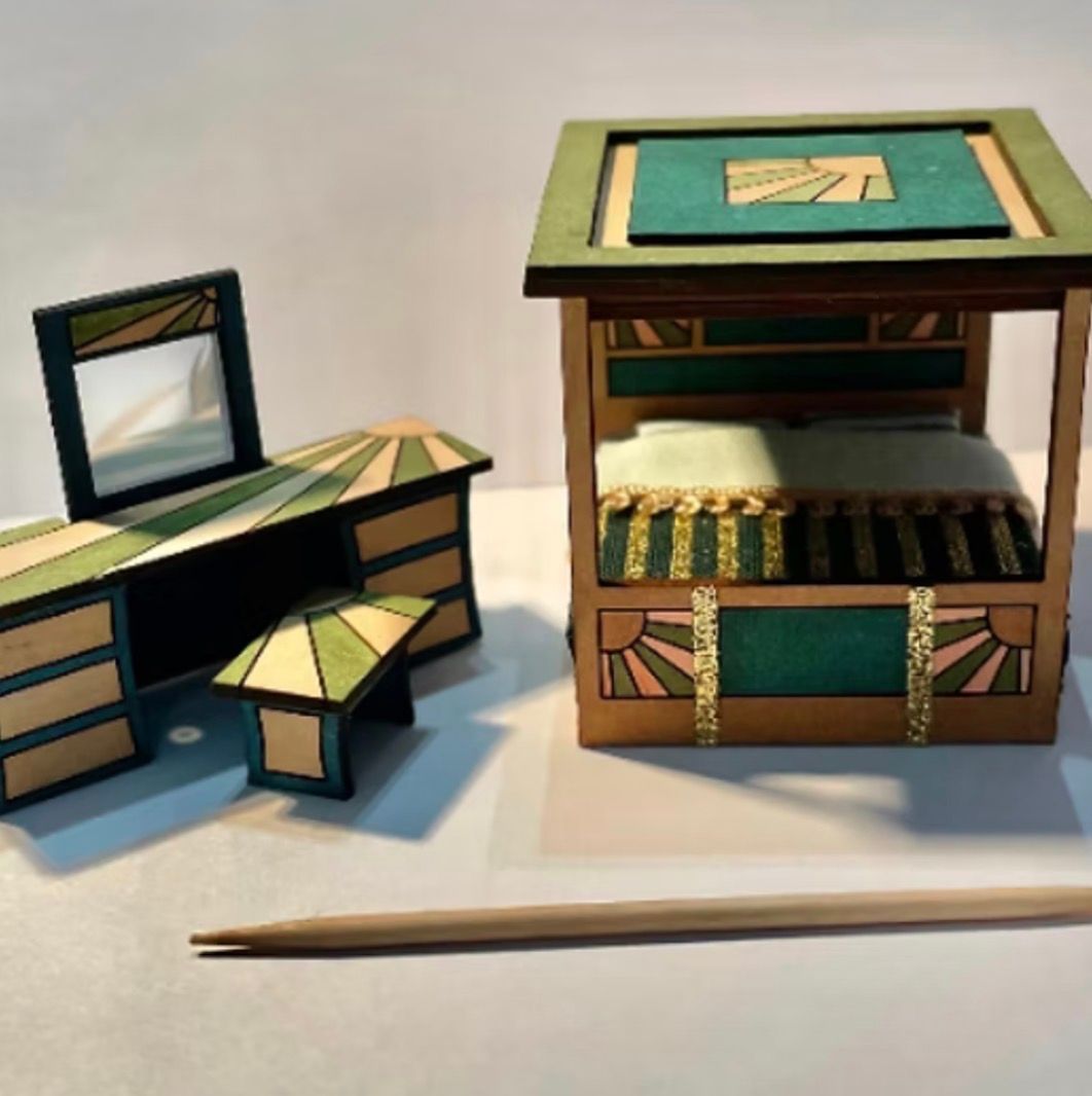 ART DECO DRESSING TABLE 1/48 scale KIT