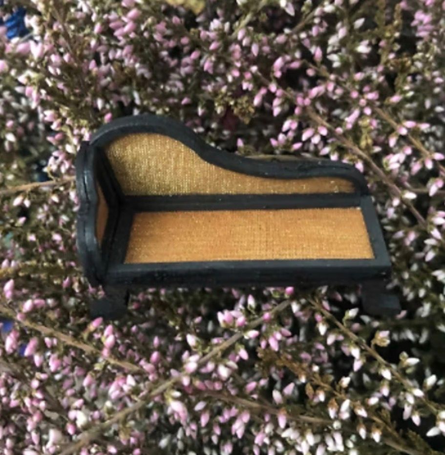 FRENCH CHAISE 1/48 scale KIT