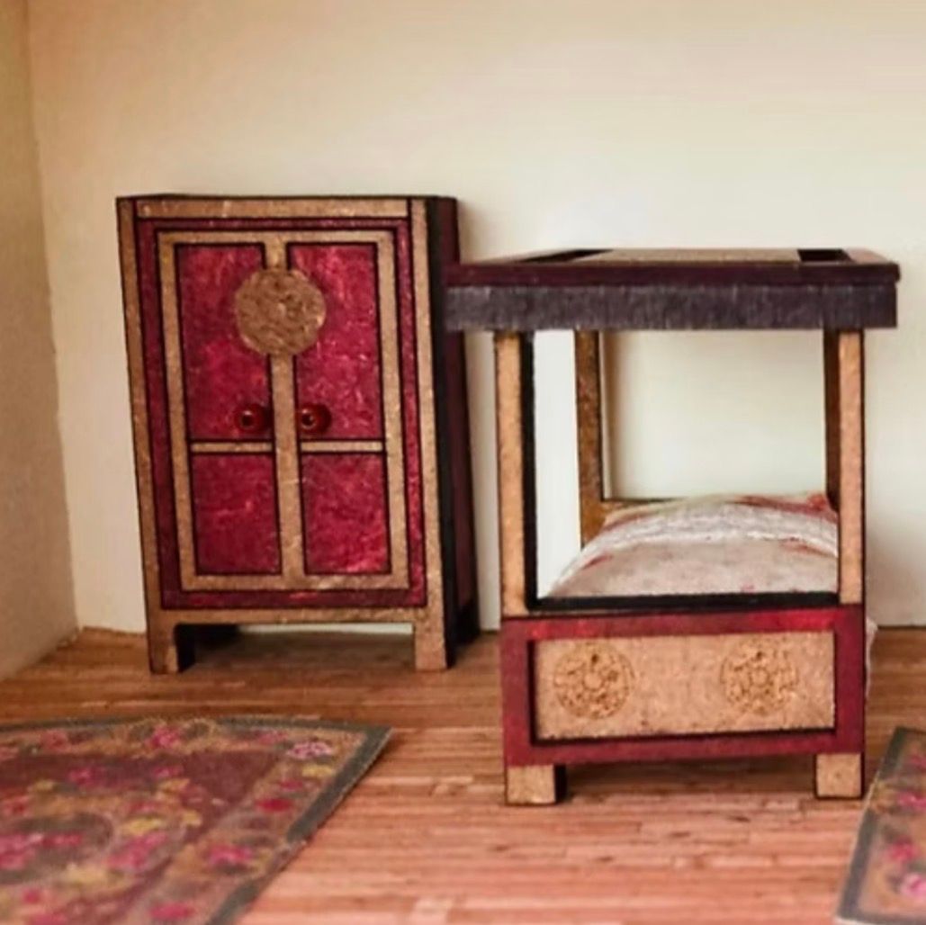 TUDOR ROSE 4 POSTER BED 1/48 scale  KIT