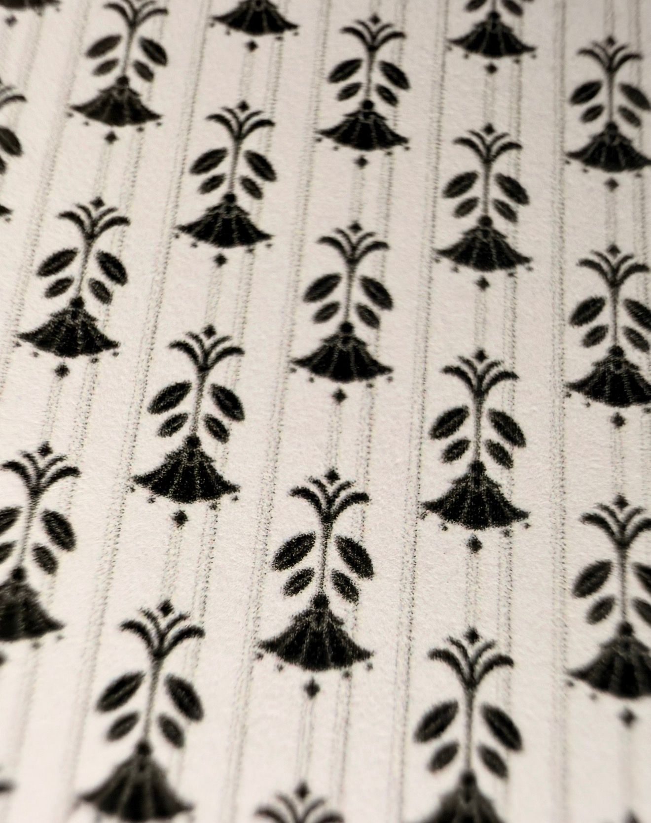 Wallpaper /fabric Art Deco B&W 1       1/48 scale
