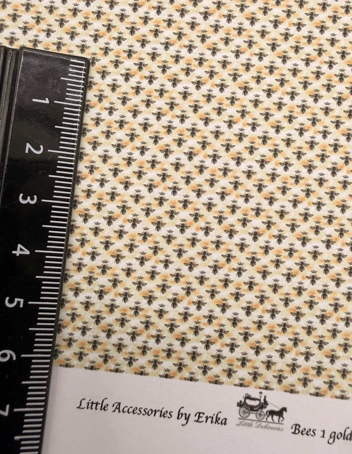 Wallpaper /fabric Bees 1 gold  1/48 scale