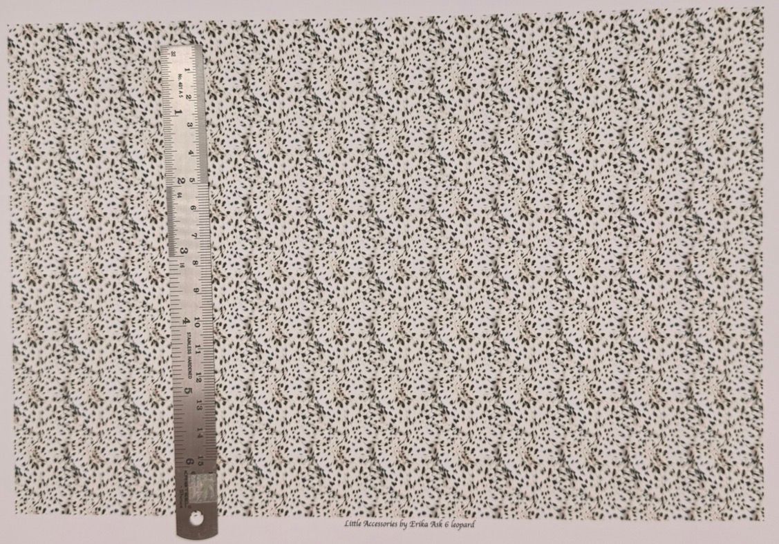 Wallpaper/ fabric. Animal skin leopard 1/48 scale