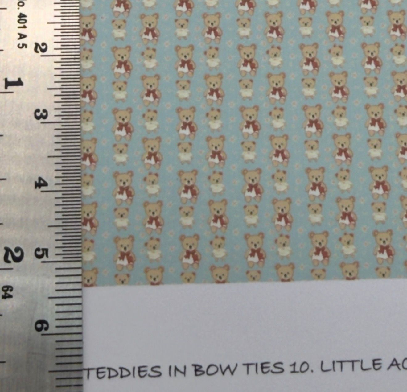 Wallpaper.fabric Children. teddies in bow ties 10.    1/48 scale