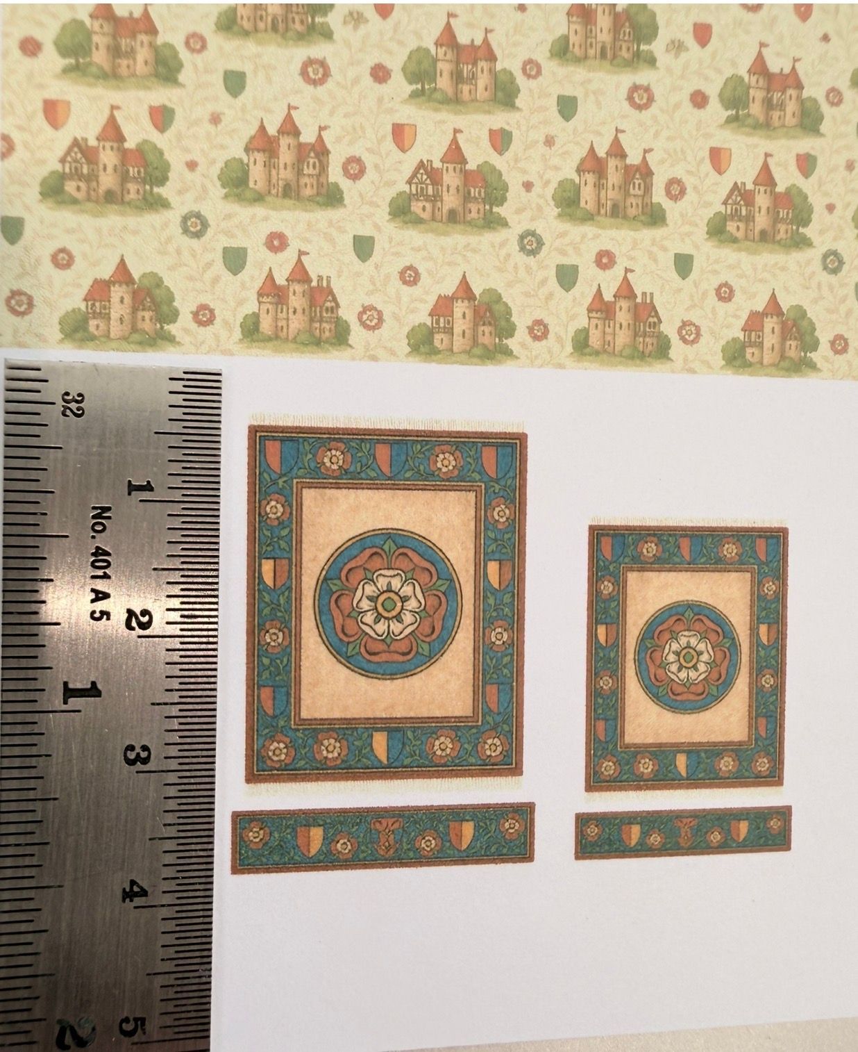 Wallpaper/fabric. SET Castles 5 with tapestries.