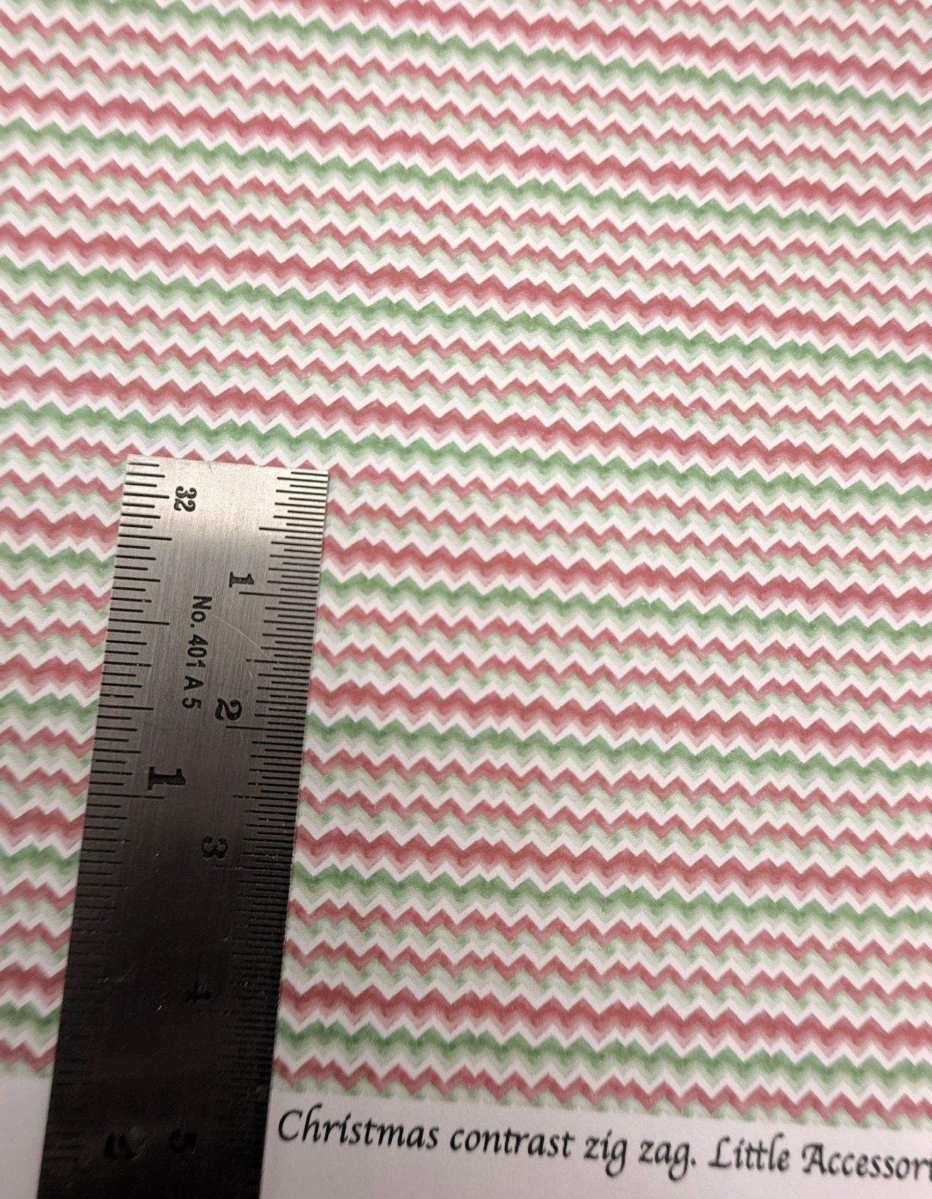 Wallpaper/fabric. Christmas contrast zig zags  1/48 scale