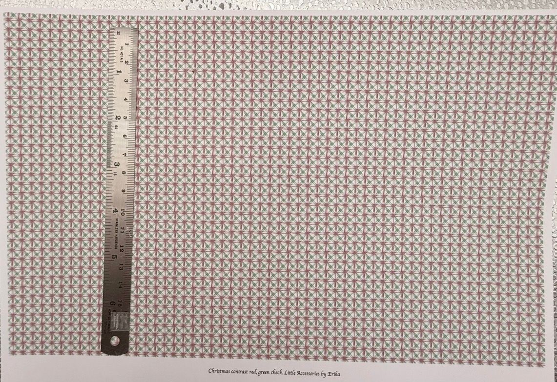 Wallpaper/fabric Christmas contrast red green check. 1/48 scale