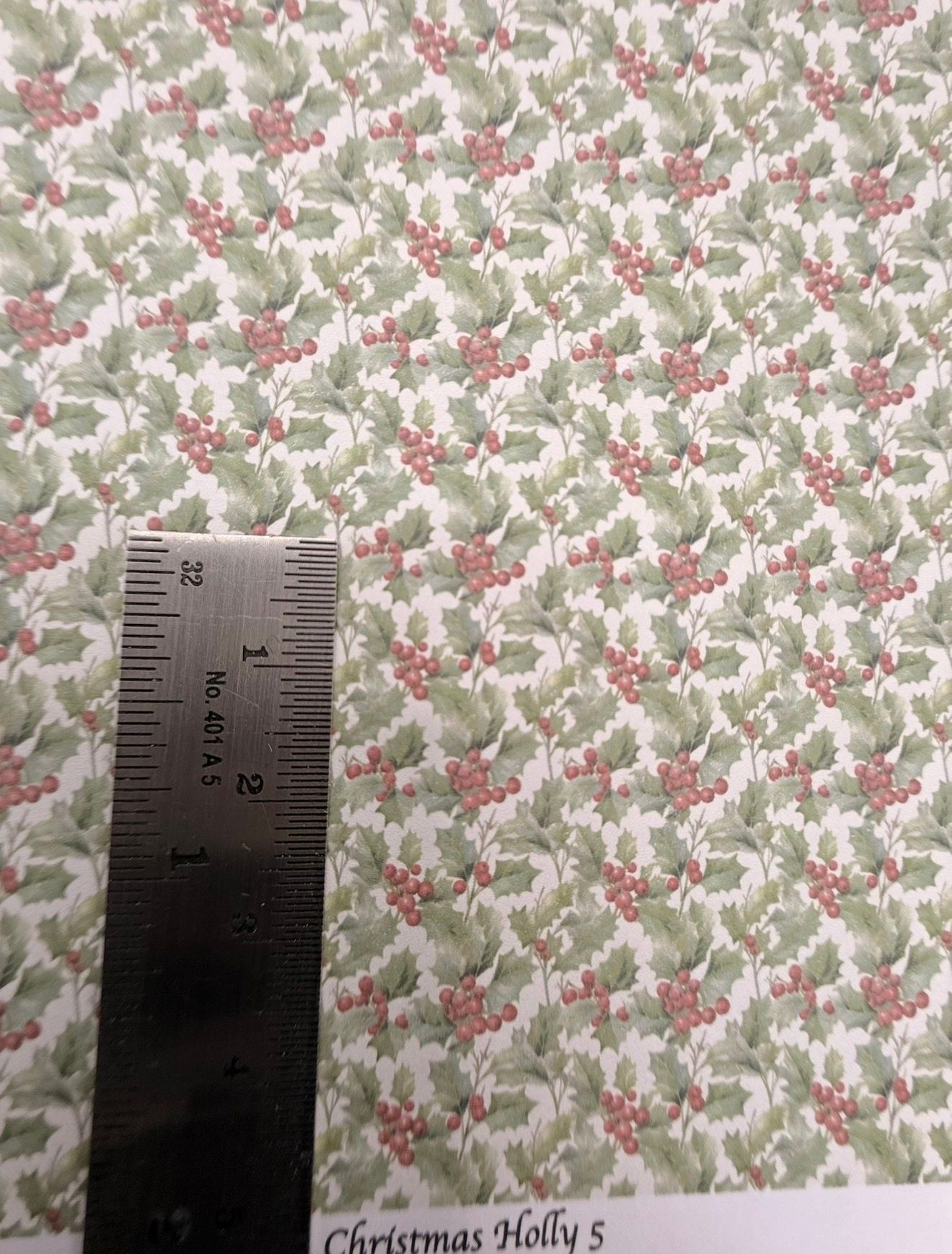 Wallpaper/fabric. christmas Holly 5 1/48 scale