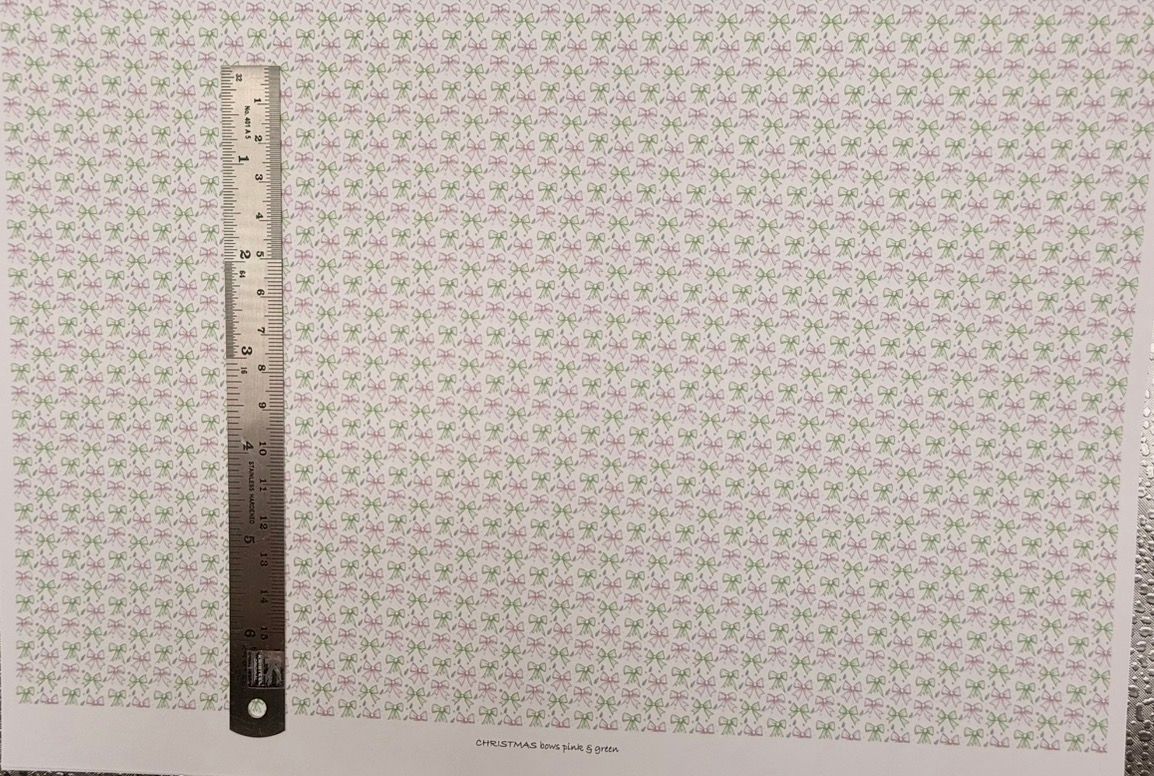 Wallpaper/fabric. Christmas bows pink & green -1/48 scale