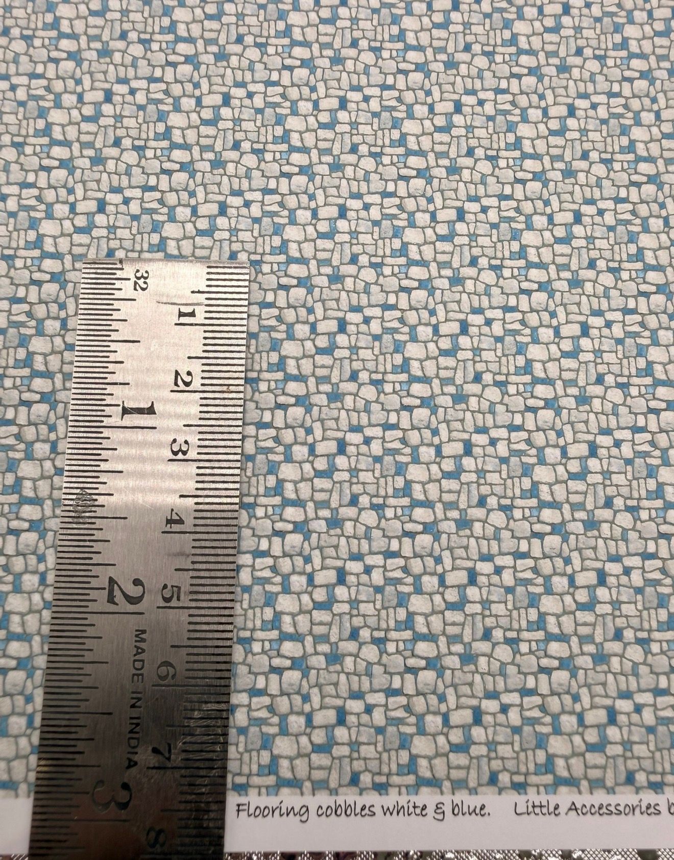 Wallpaper FLOORING cobbles white & blue 1/48 scale