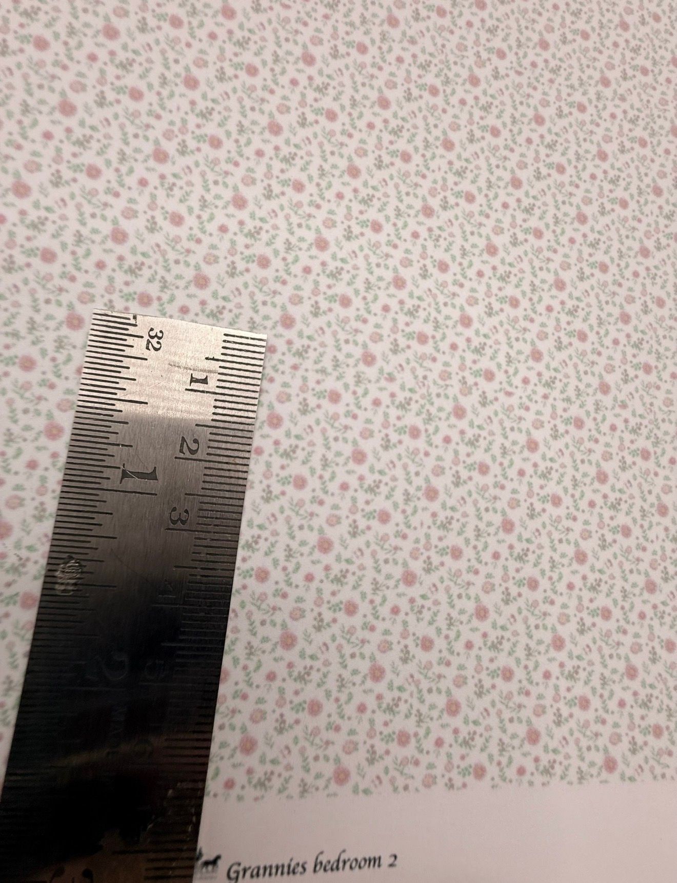 wallpaper/fabric. Grannies bedroom 2 - 1/48 scale