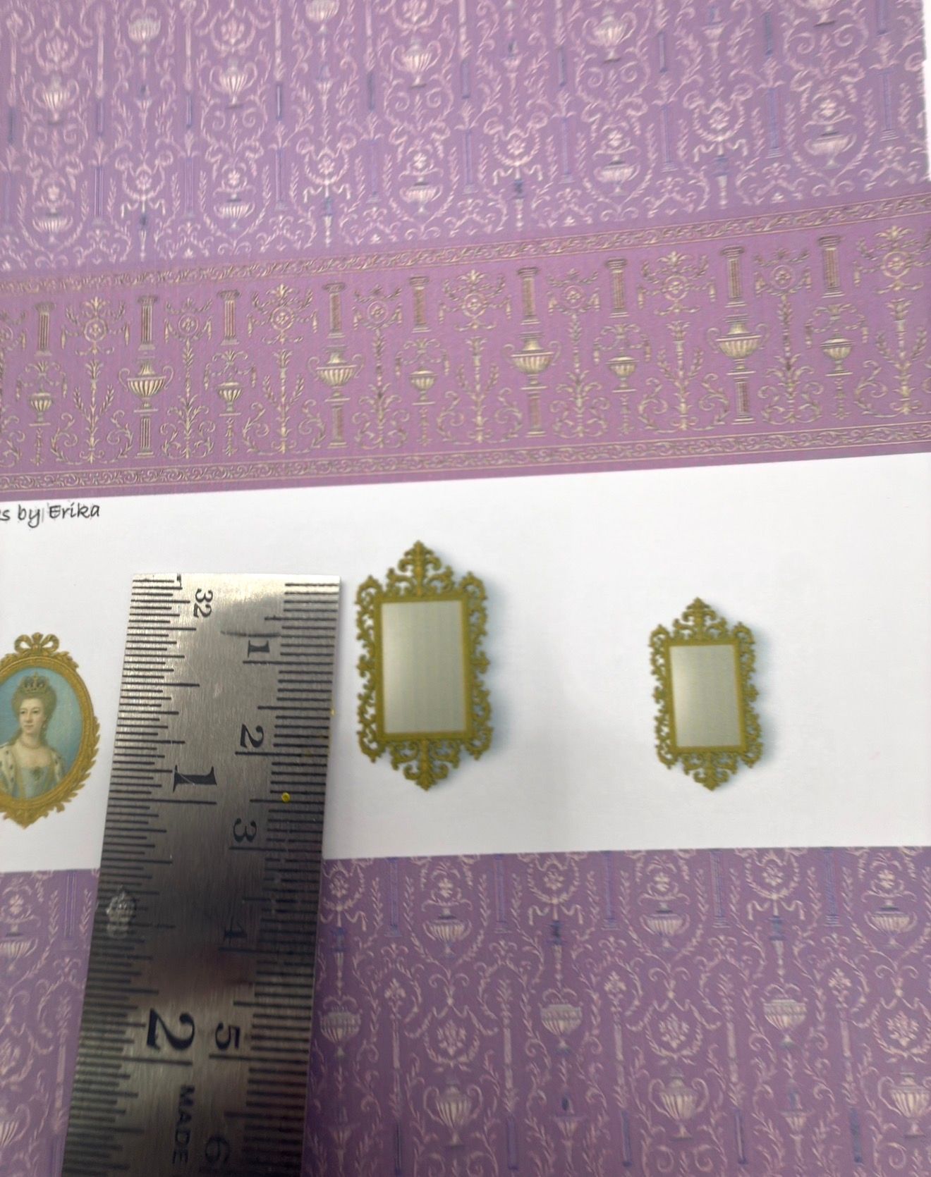 Wallpaper/fabric SET Georgian clover King george & queen Charlotte  1/48 scale