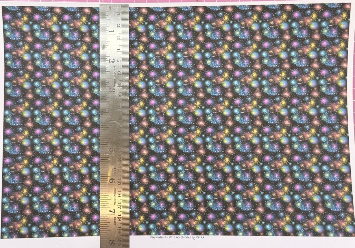 Wallpaper/fabric/carpet Fireworks 6 - 1/48 scale .