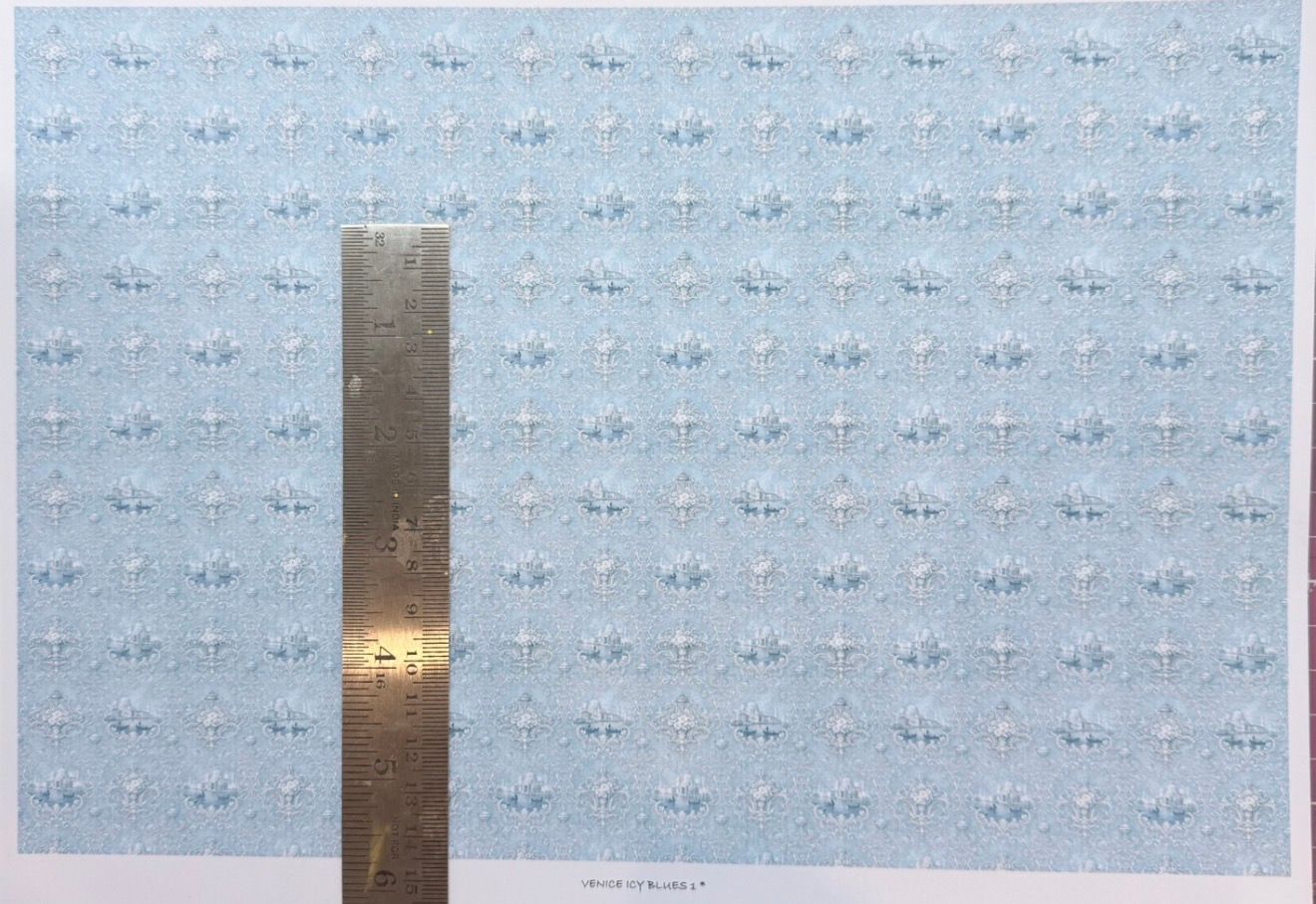 Wallpaper/fabric.Venice icy blues 1 - 1/48 scale