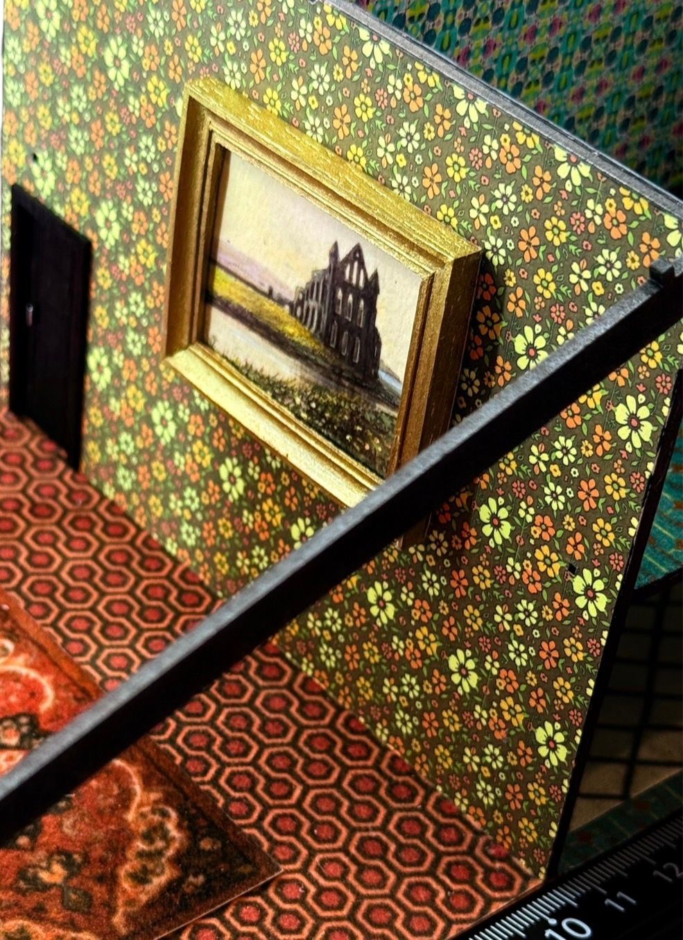 Wallpaper / fabric  /carpet 1970S RETRO ORANGE FLORAL  1/48 SCALE