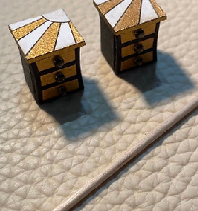 ART DECO BESIDE CABINETS (x2 )KIT 1/48 scale