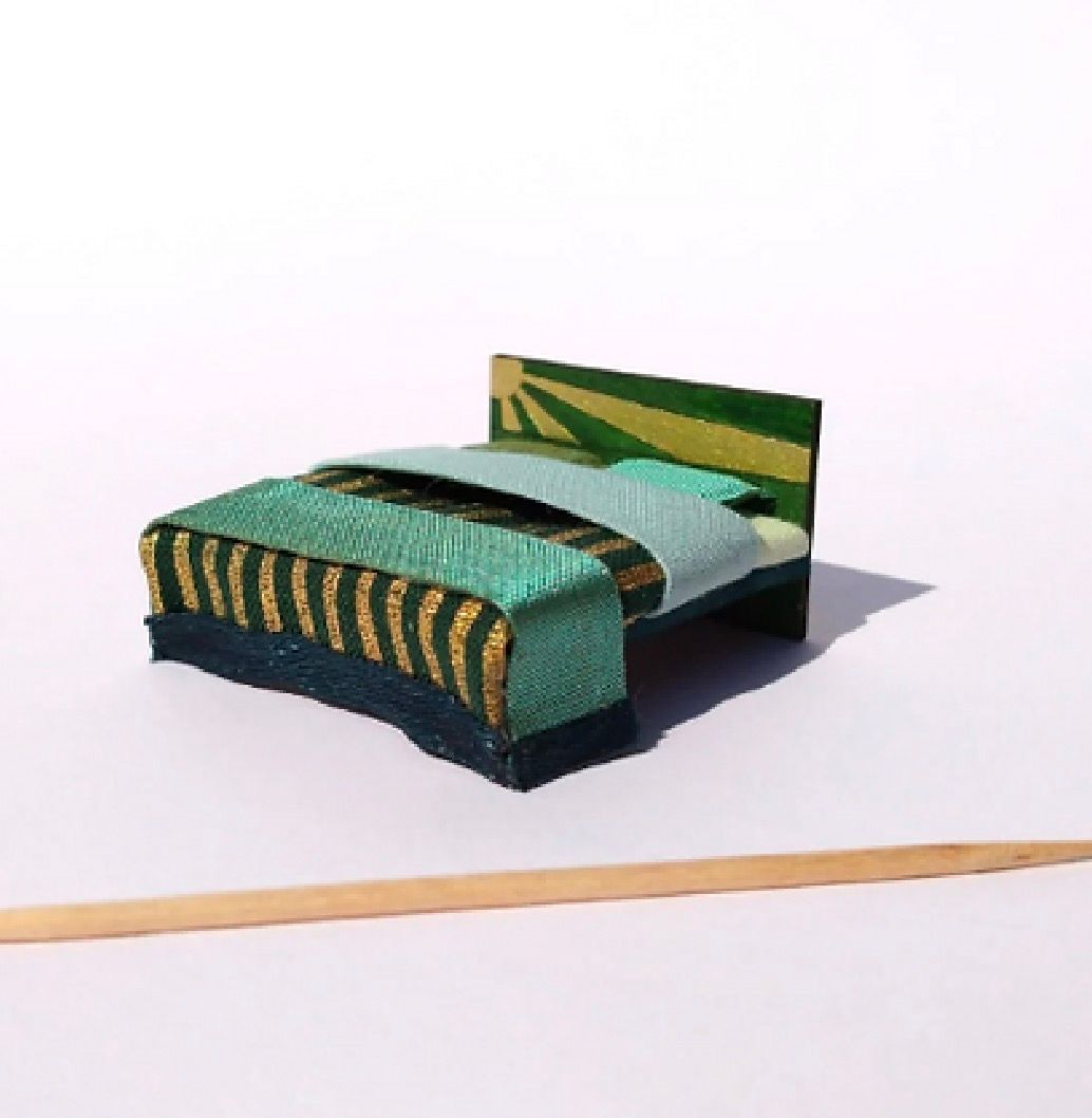 ART DECO double bed 1/48 scale KIT