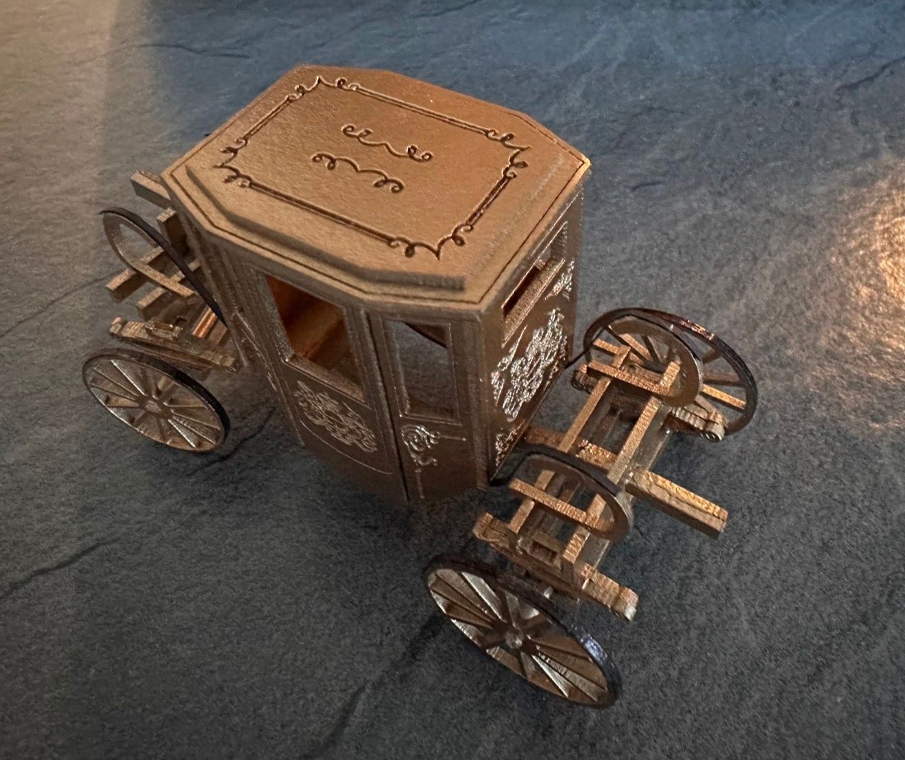 ROYAL CARRIAGE  1/48 SCALE