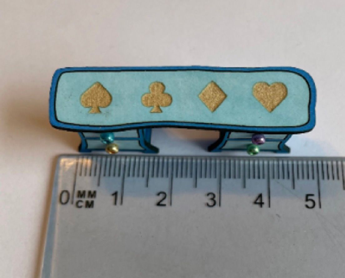 WONKY WONDERLAND DESK & CHAIR 1/48 Scale KIT