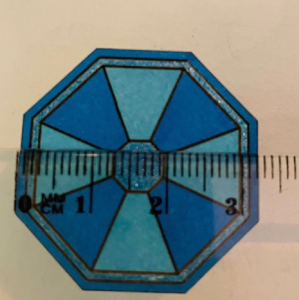 WONKY WONDERLAND GAMING TABLE & CHAIRS. 1/48 scale KIT