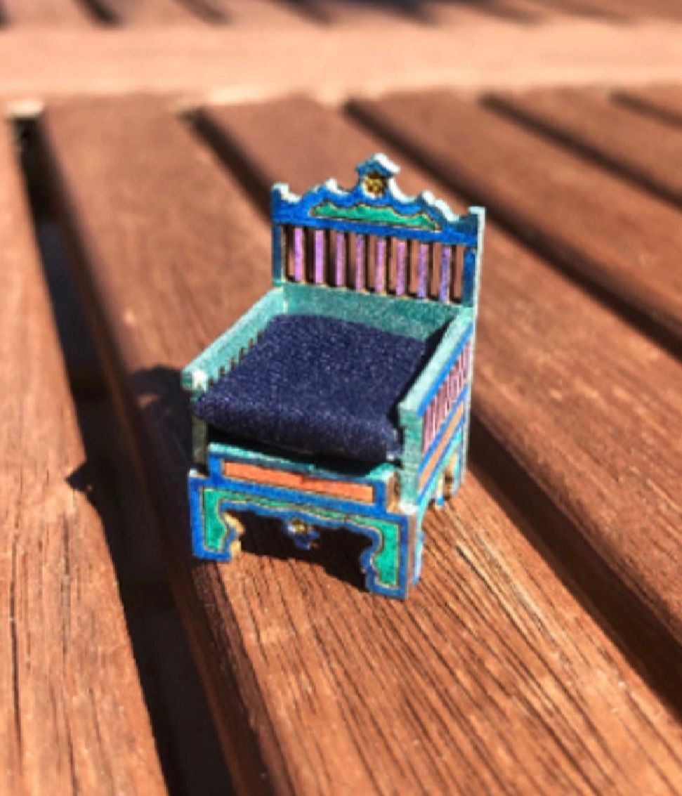 MOROCCAN STYLE CHAIR 1/48 scale KIT
