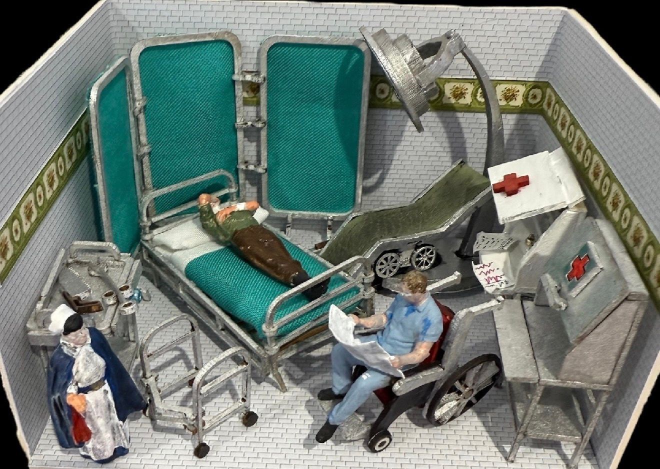 MEDICAL COLLECTION OPERATING TABLE. 1/48 scale KIT