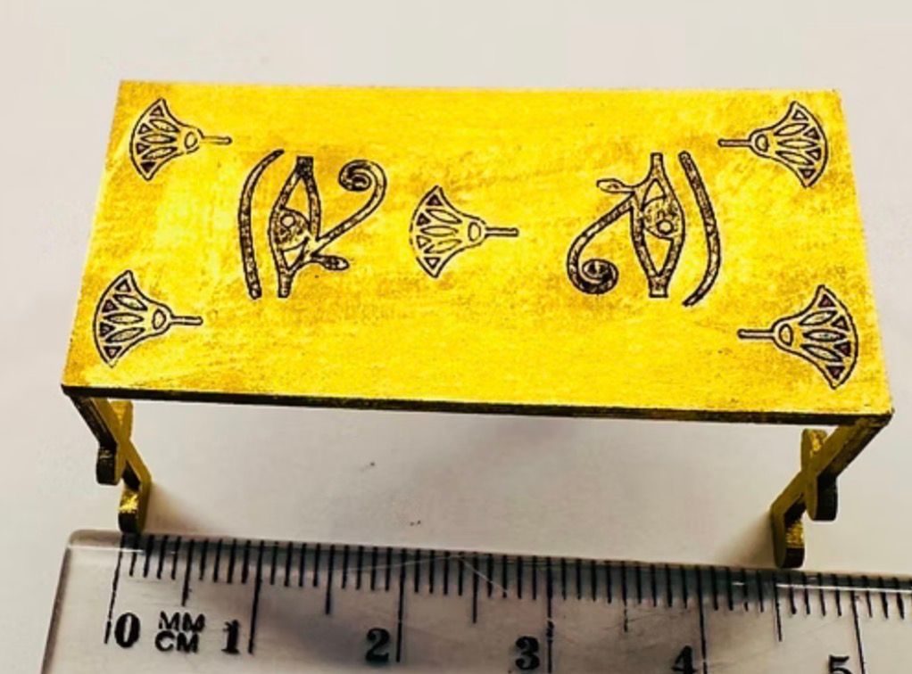 EGYPTIAN TABLE & FOUR CHAIRS 1/48 scale KIT