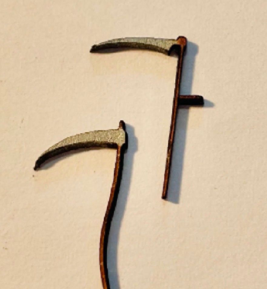 GARDEN & PLAYGROUND SCYTHES (2) 1/48 scale KIT