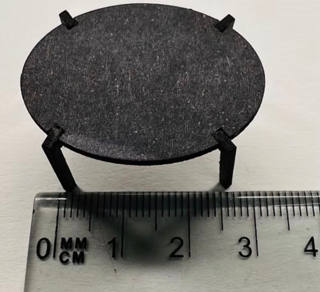 ART DECO OVAL GRID TABLE & CHAIRS 1/48 scale KIT