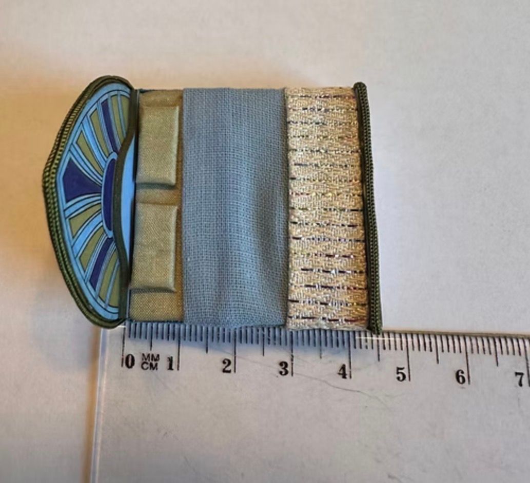 ART DECO BED WITH NO PANEL . 1/48 scale KIT