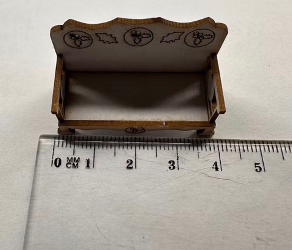 HOLLY SOFA 1/48 scale KIT