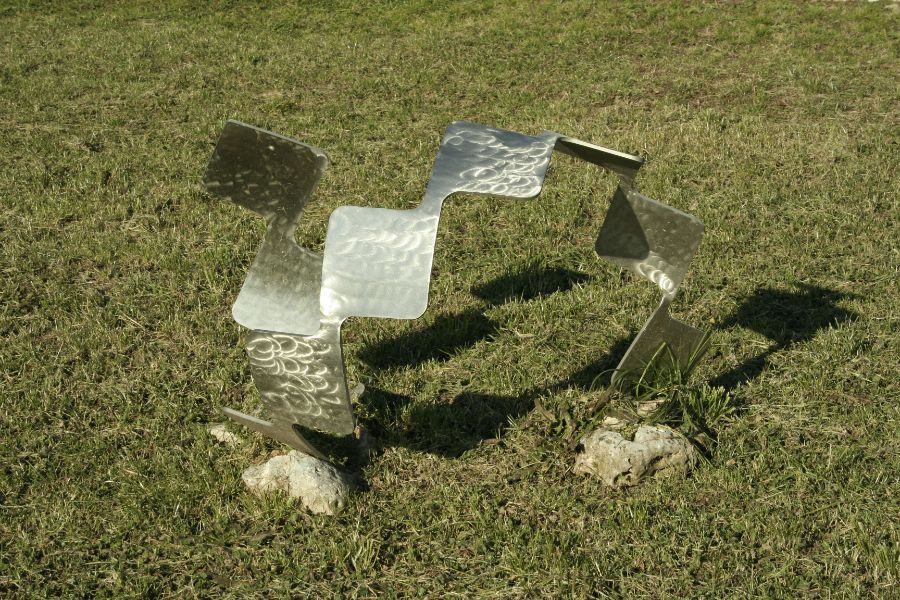 scultura in ferro per esterno