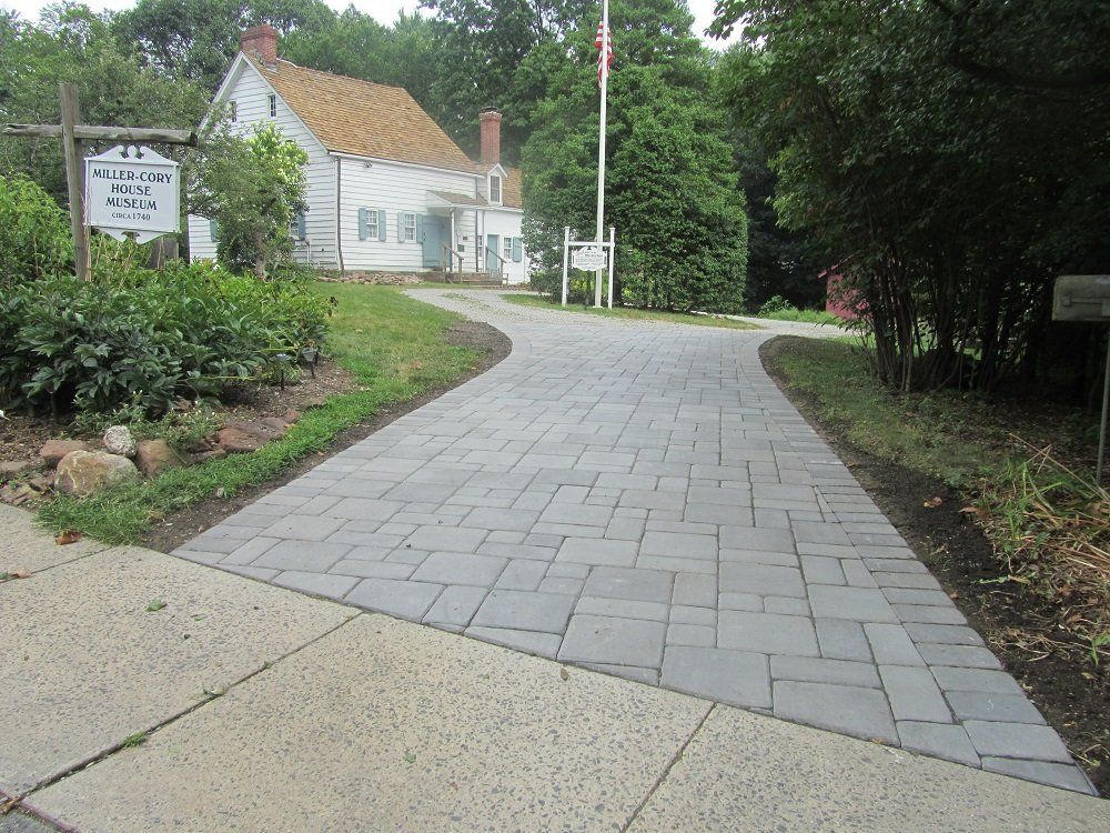 brick path - commercial and residential masonry in Middletown, NJ