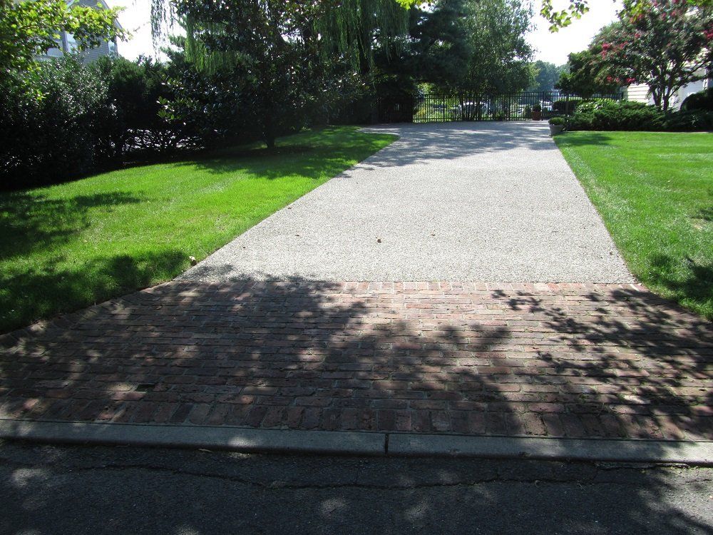brick driveway apron - residential masonry in Middletown, NJ