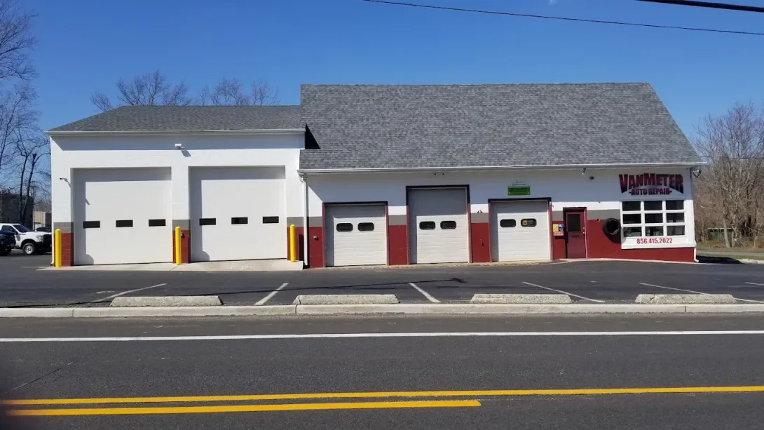 Auto Shop Front | Van Meter Auto Repair