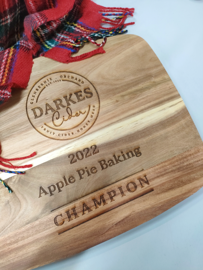 2022 Apple Pie Baking Competition Engraved Chopping Board — NMTG Engraving in Wollongong, NSW