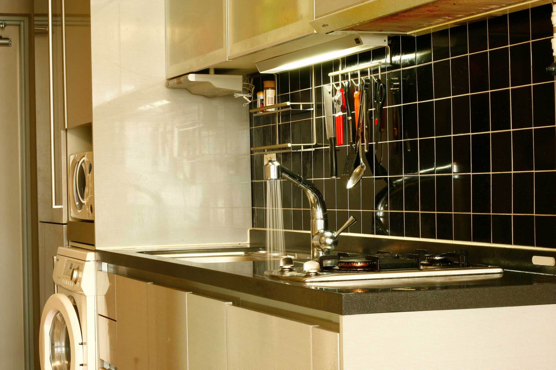 Kitchen — San Francisco, CA — LG Stone Wall Tile Co