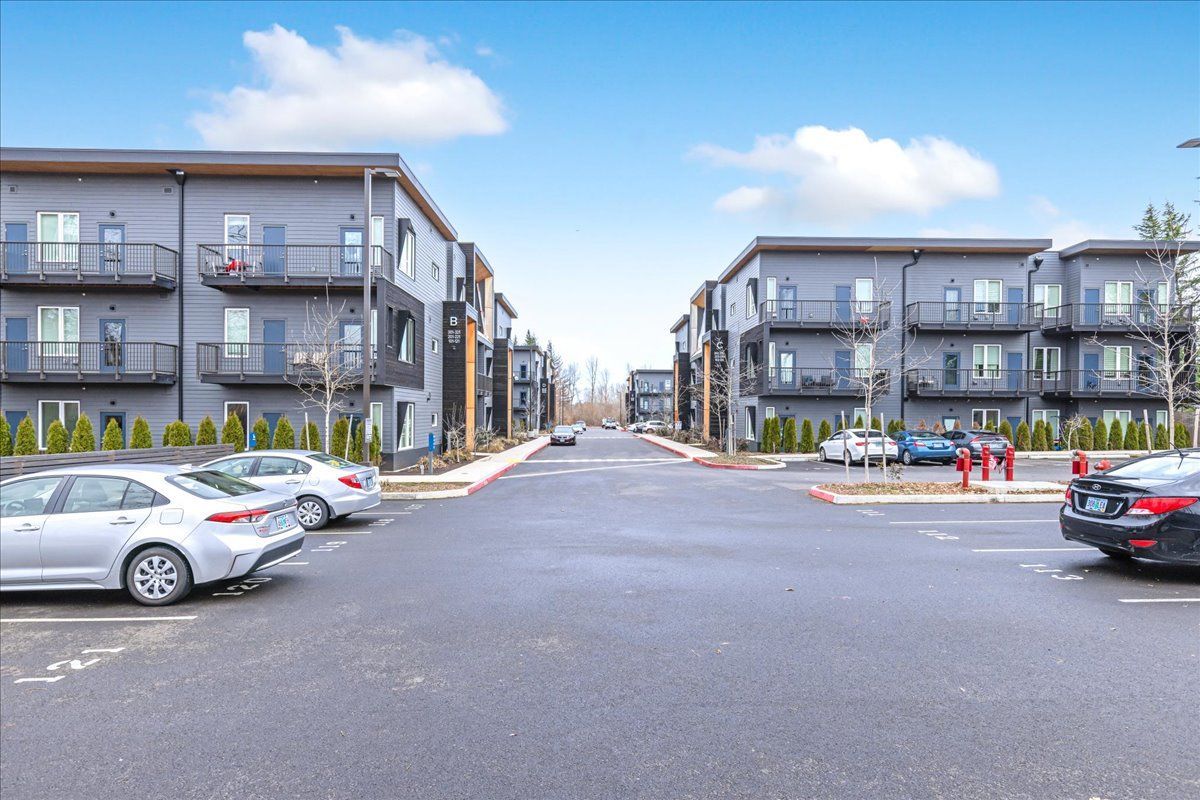 Exterior photo of Brookside Apartments