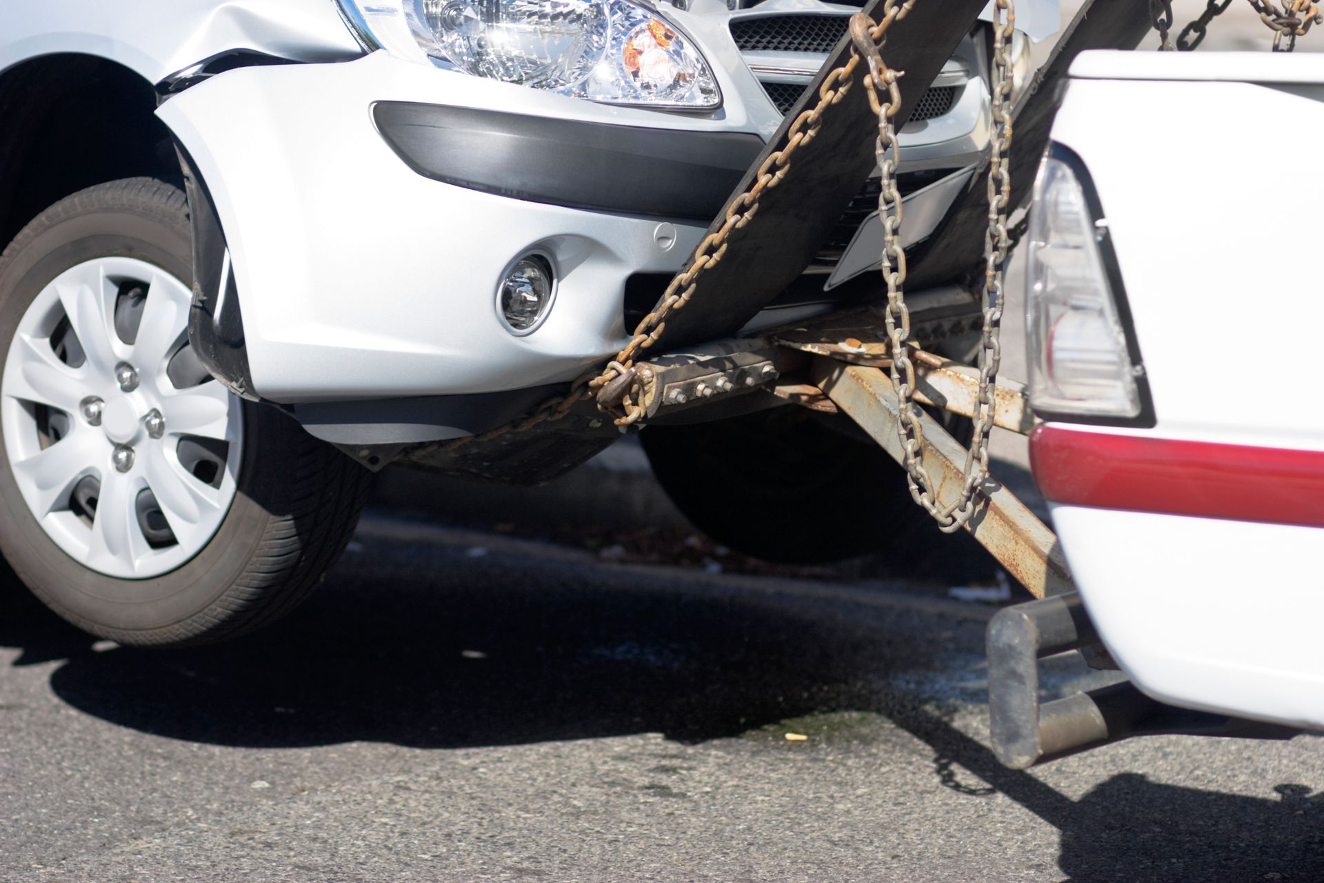 Accident-Related Towing - Cleves, OH - Dave Owens Auto Body