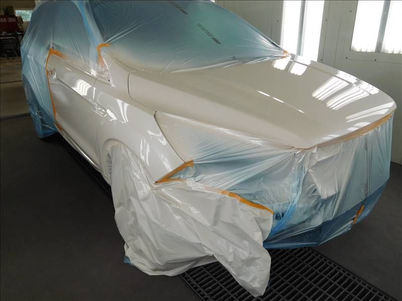 Painting a Car with White - Cleves, OH - Dave Owens Auto Body