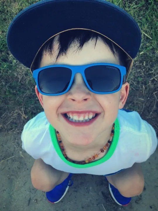 kid with sunglasses