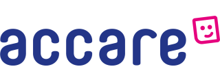 Het logo voor accare is blauw en roze met een smiley.