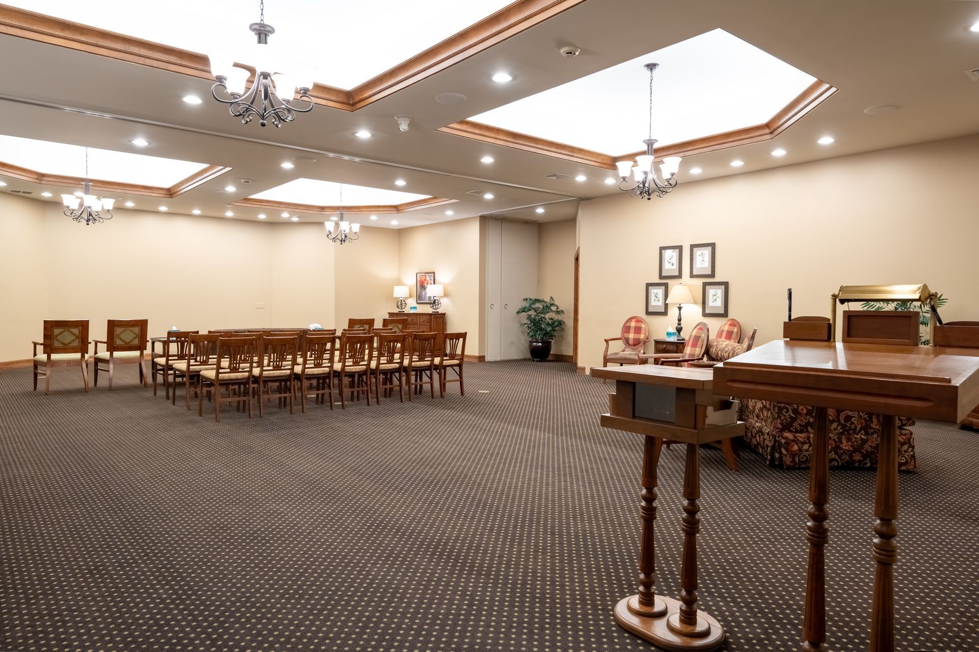 Liberty Road Chapel Location | Nie Family Funeral Homes in MI