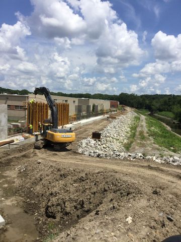 Build a Better Roadway or Structure With Hardy Construction. We Are the Midwest Civil Contractor.